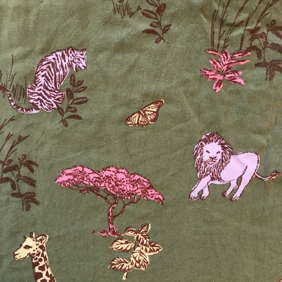 ModCloth Safari Print Tank Top Womens XL Green Giraffe Lion Tiger - Picture 8 of 9